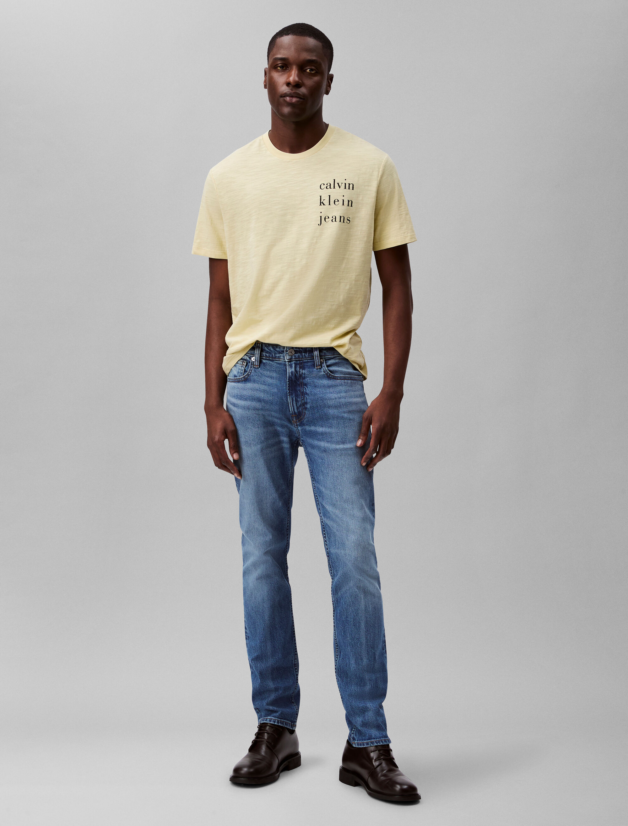 37.5 Light Dewy Slim Jeans | blue | Calvin Klein Singapore