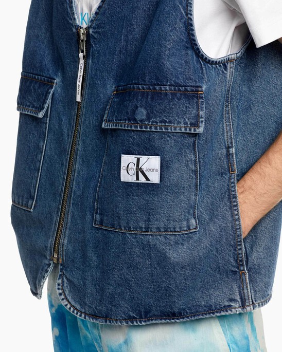 RECYCLED COTTON ZIP UP DENIM VEST