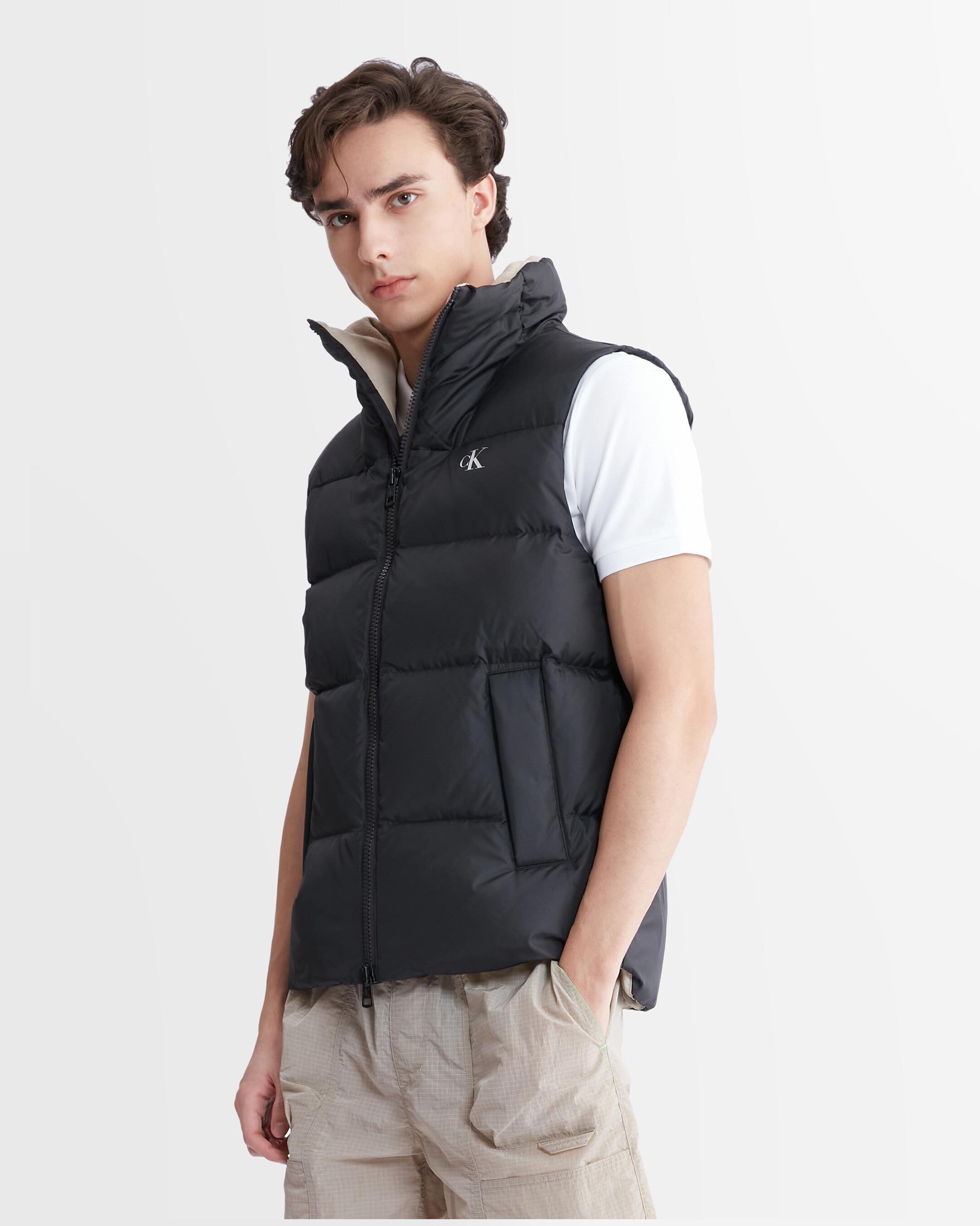 Puffer vest near top me