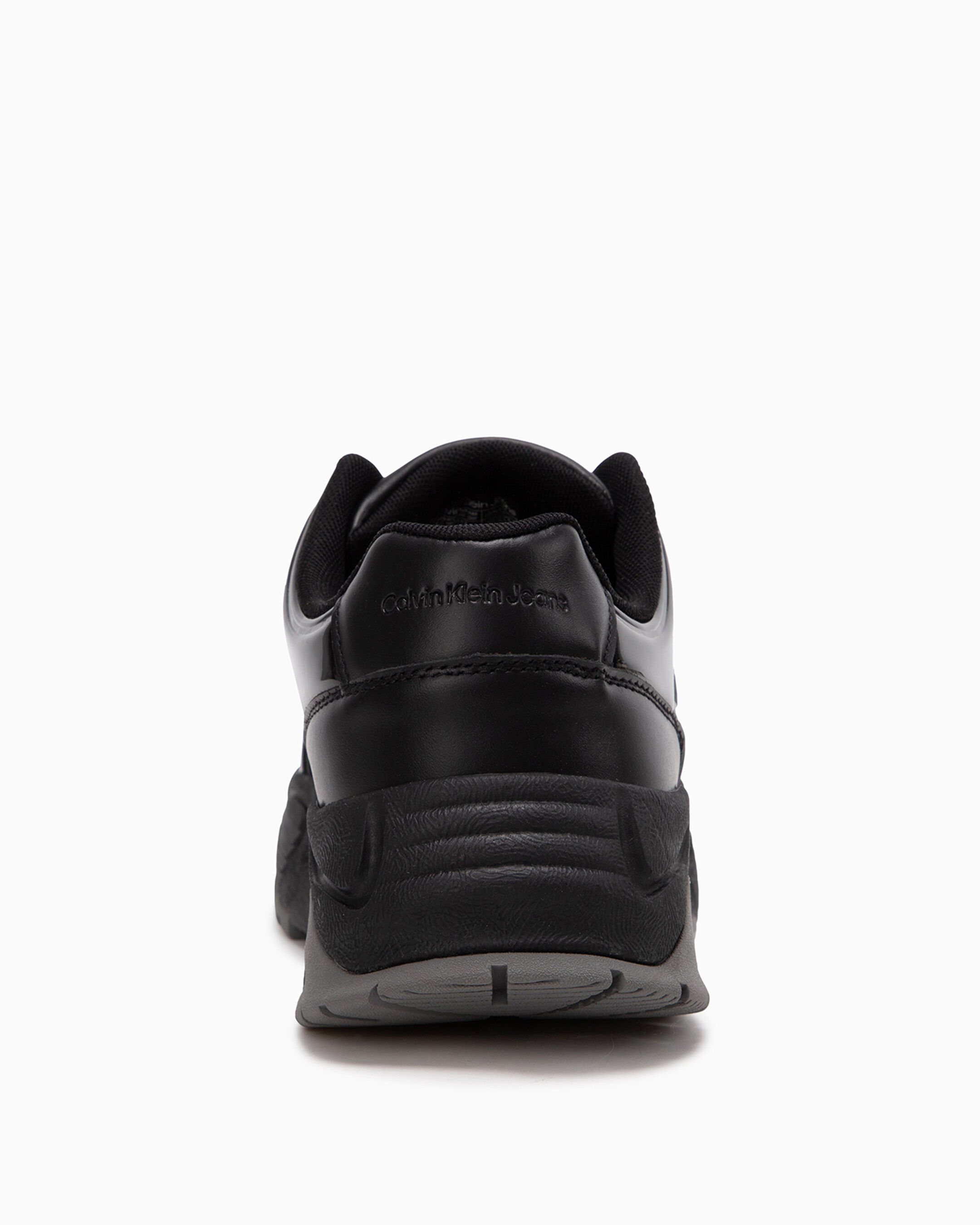 Chunky lace sales up trainers