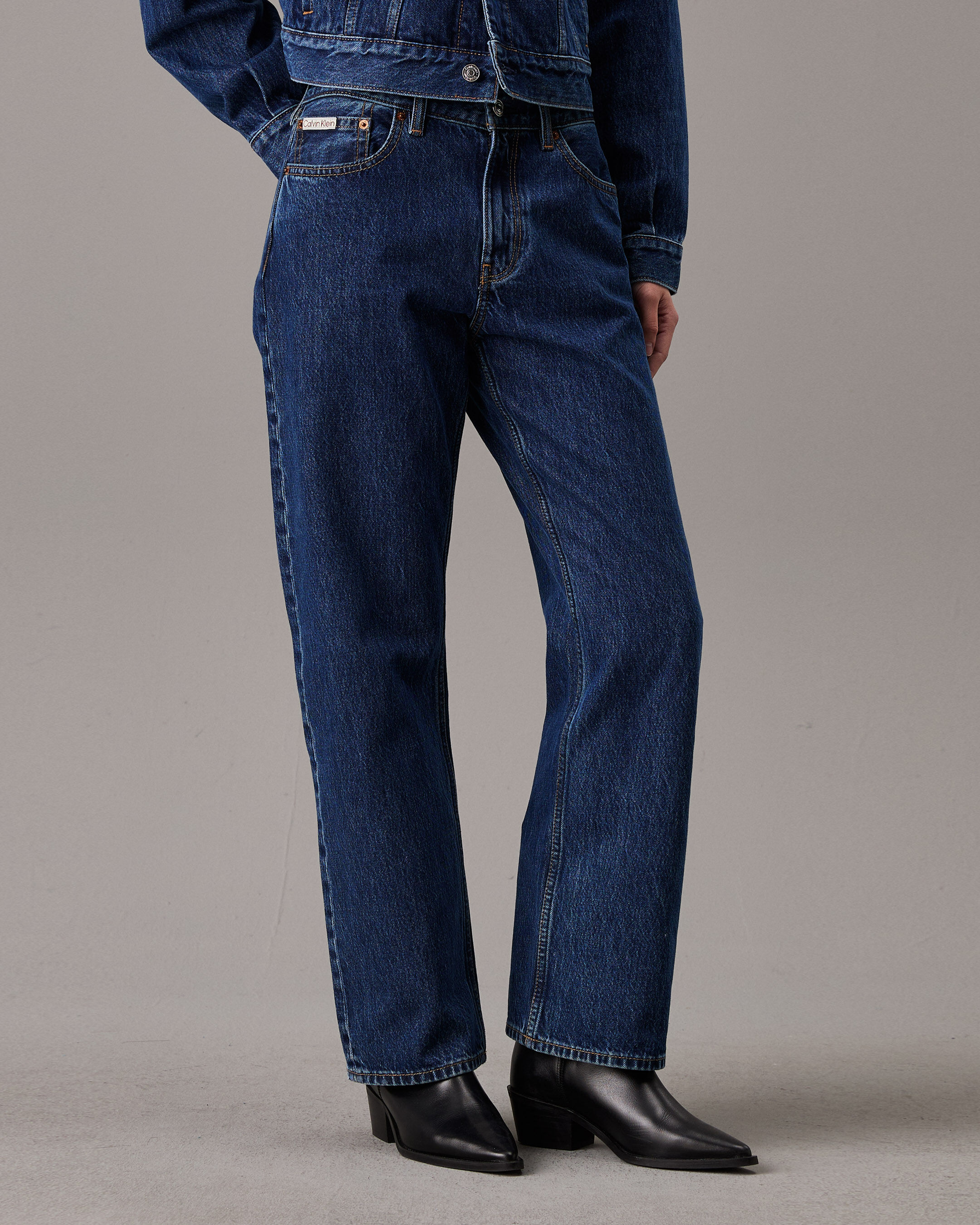 90's Straight Jeans | blue | Calvin Klein Singapore