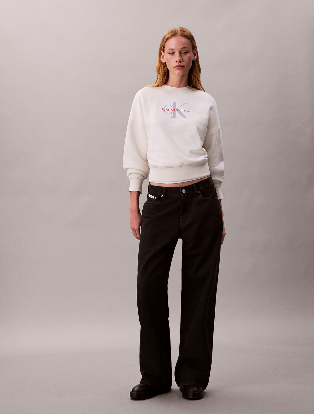 Monogram Relaxed Long Sleeve Sweatshirt, Tofu, hi-res