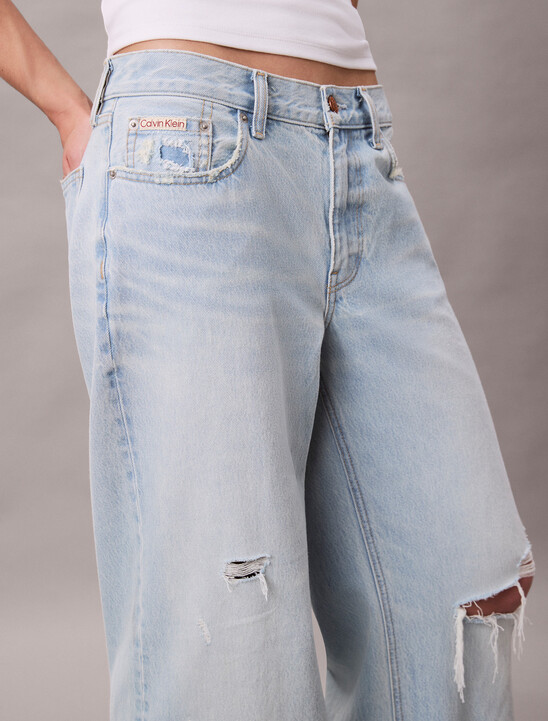Low Rise Baggy Jeans