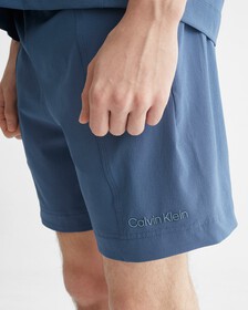 ESSENTIALS WOVEN SHORTS, CRAYON BLUE, hi-res