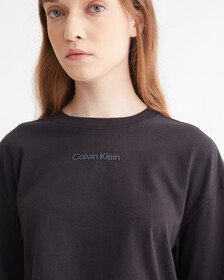 ESSENTIALS CROPPED LONG SLEEVE TEE, BLACK BEAUTY, hi-res