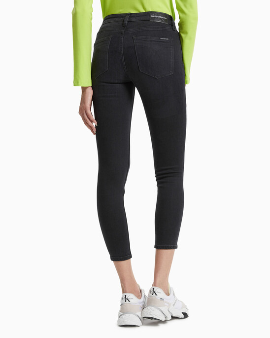 Core Body Fit Jeans