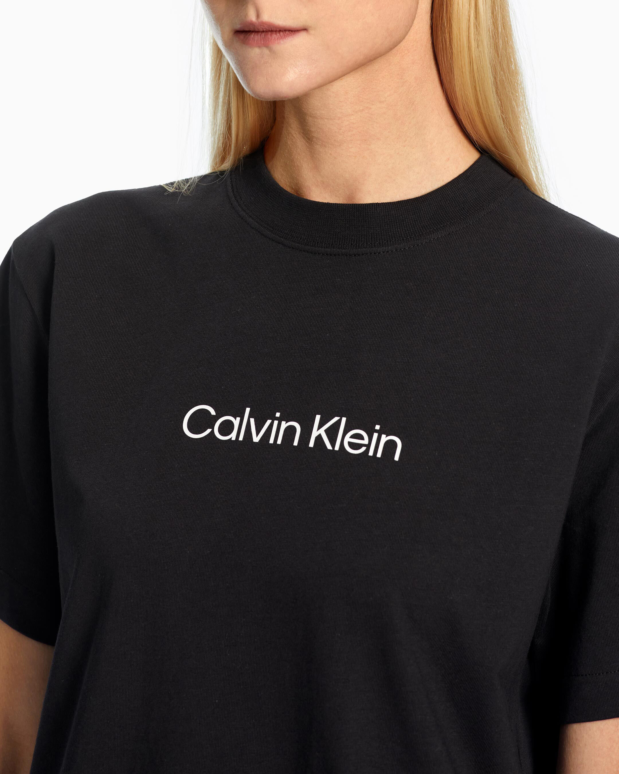 Calvin klein sales black tee