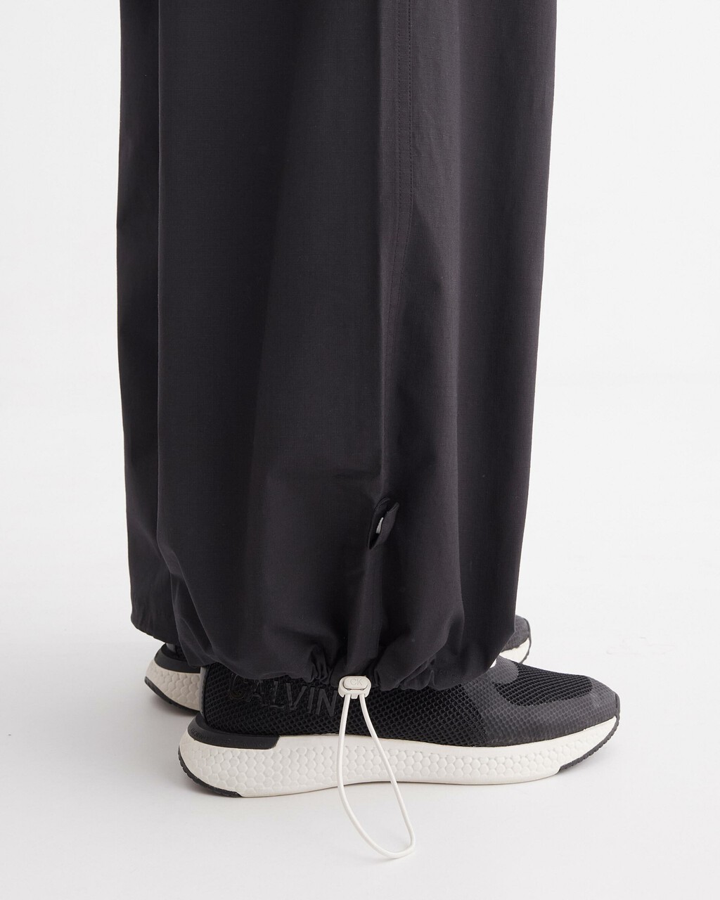 WATER-REPELLENT WIDE LEG TROUSERS, BLACK BEAUTY, hi-res