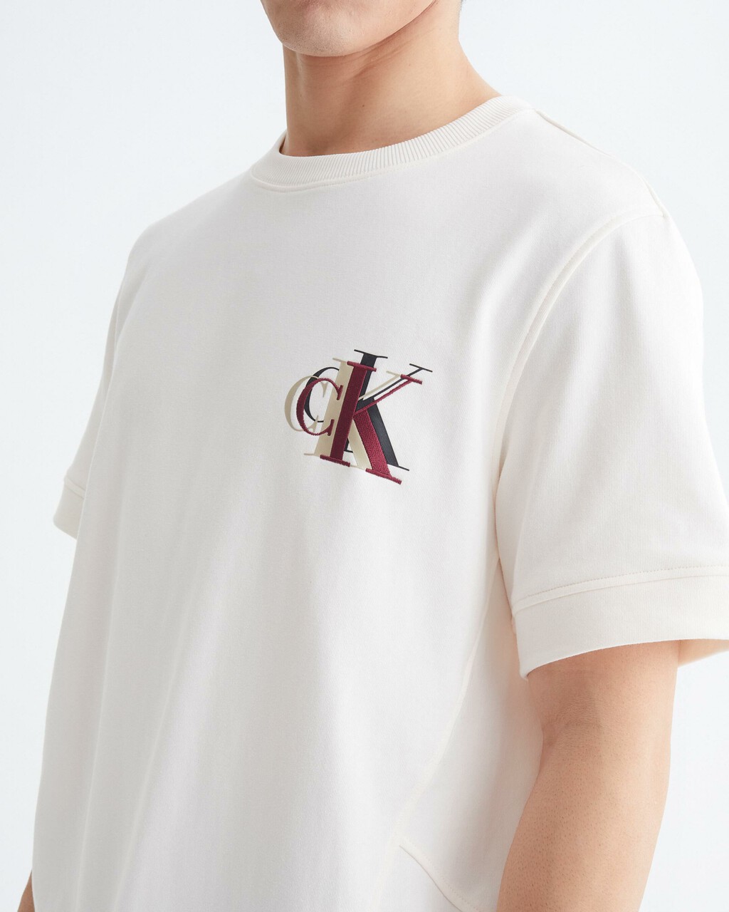 INFINITE COOL MONOGRAM SHORT SLEEVE SWEATSHIRT, Ancient White, hi-res