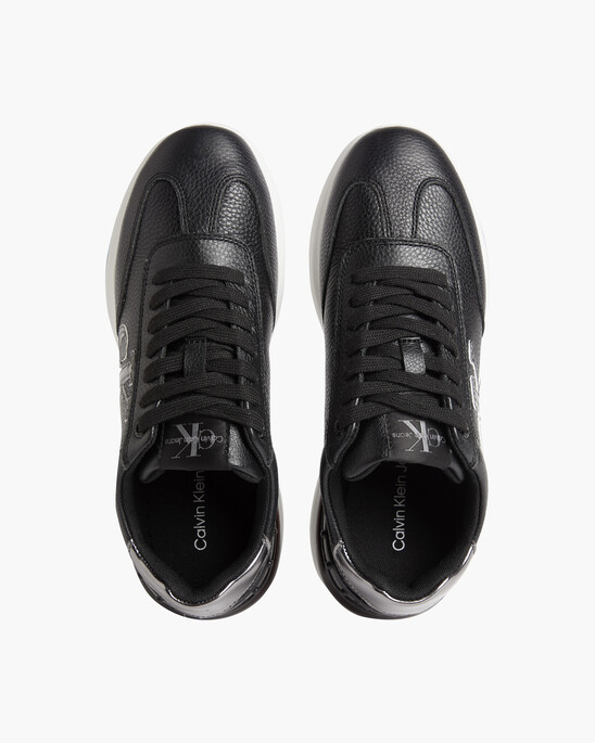 SPORTY COMFAIR LACE-UP RUNNERS
