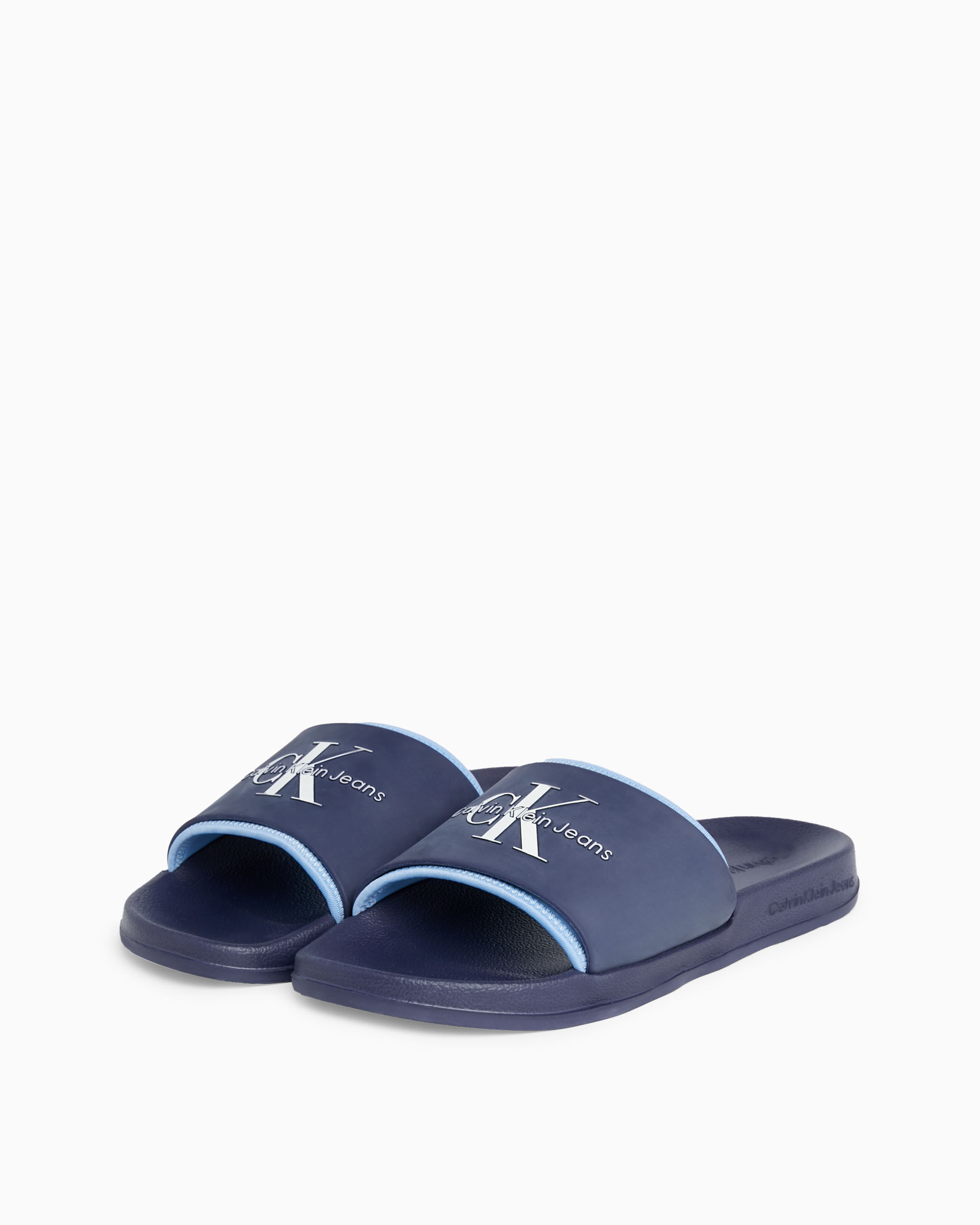 White calvin klein flip flops shop