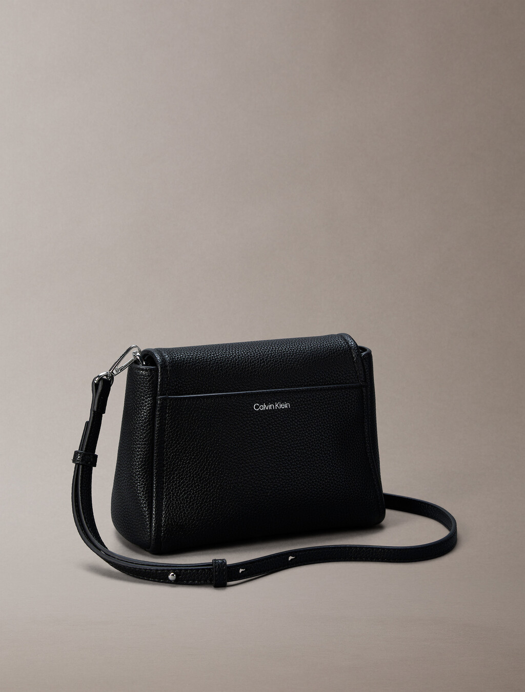Pebble Grain Crossbody Bag, Black, hi-res