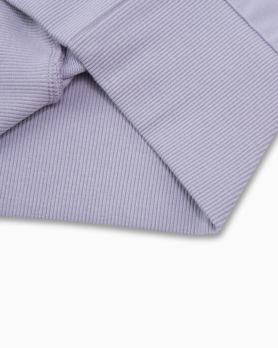 Feminine Seaming Cropped Top