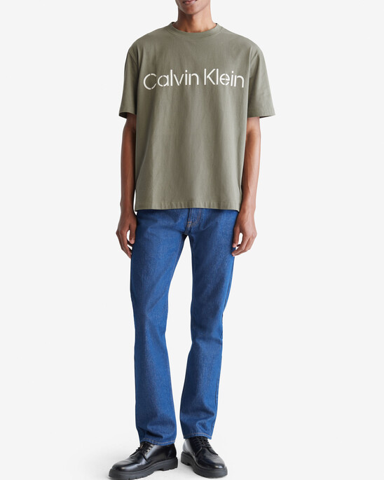 KHAKIS RELAXED STENCIL LOGO TEE