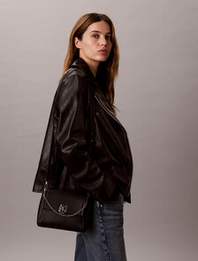 Pebble Grain Crossbody Bag, Black, hi-res