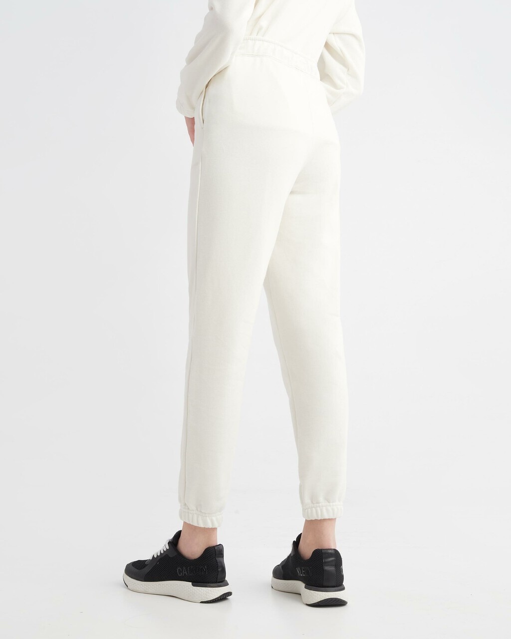 ESSENTIALS KNIT SWEATPANTS, WHITE SUEDE, hi-res
