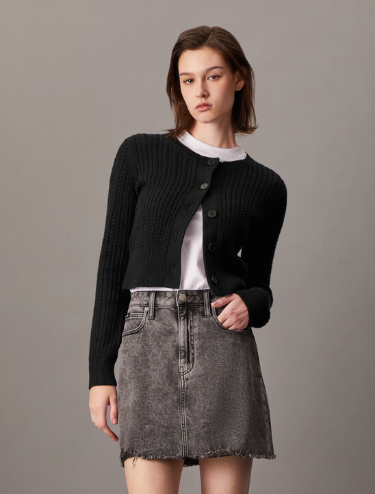 Cropped Cable Knit Cardigan, Ck Black Cropped Cable Knit Cardigan
