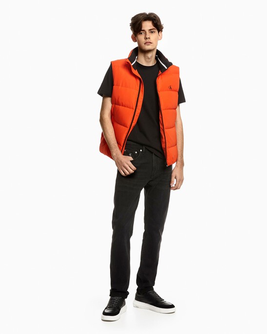 ESSENTIALS DOWN VEST