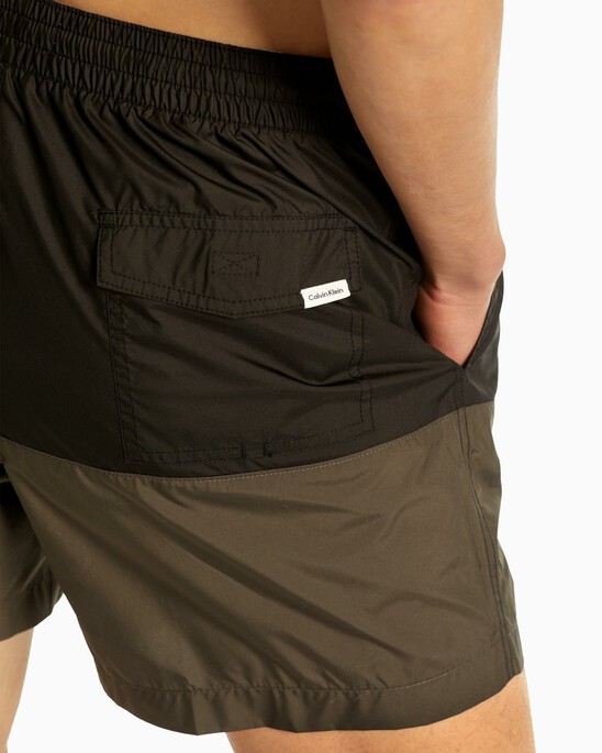 CORE LOGO MEDIUM SWIM SHORTS
