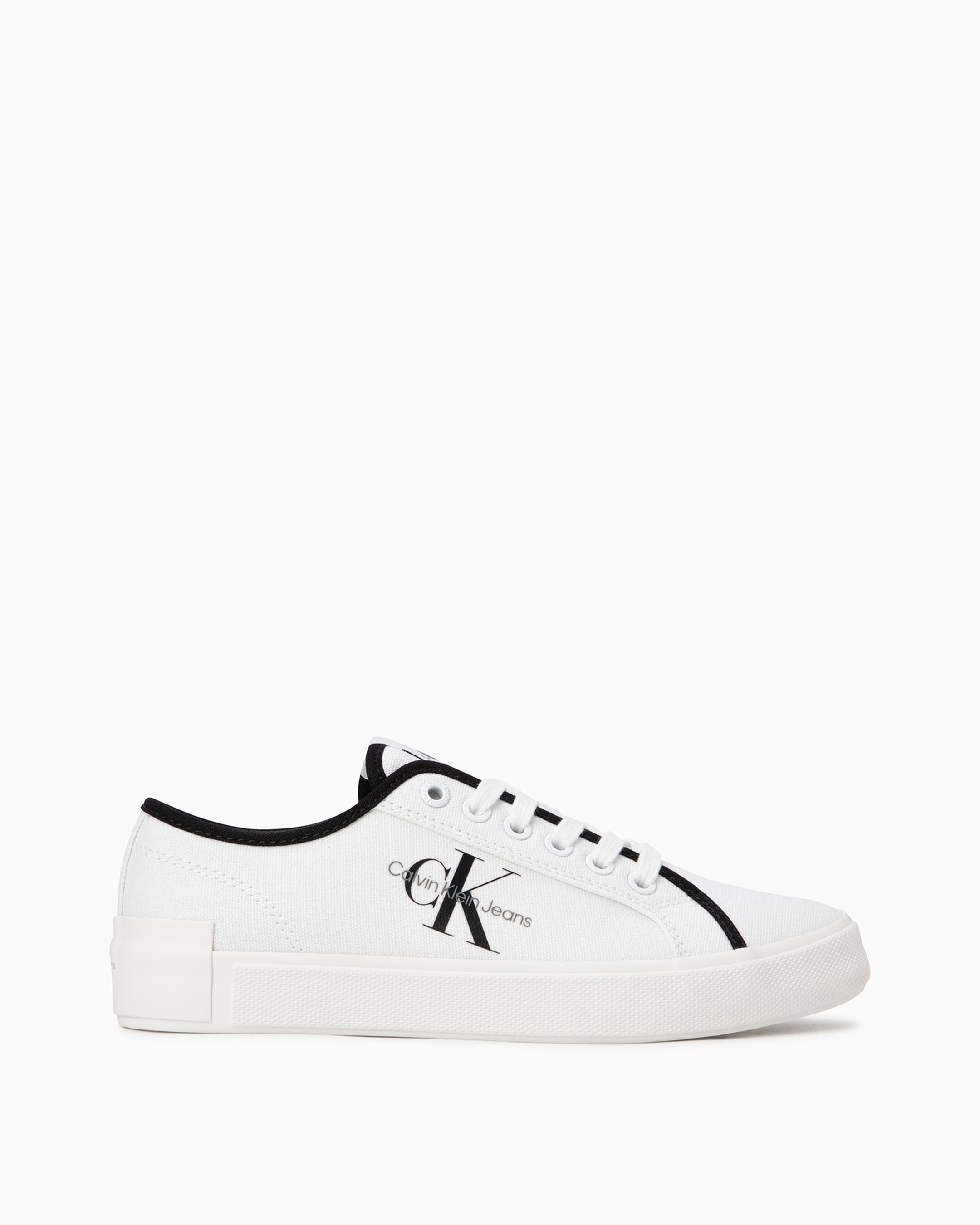 White sneakers shop calvin klein