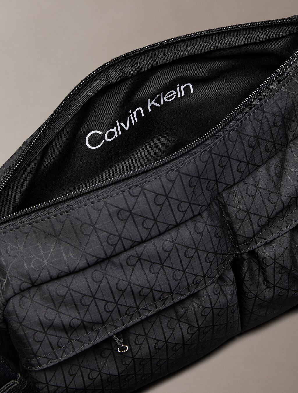 Water-Repellent Ripstop Sling Bum Bag, Black, hi-res