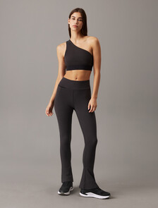 Future Icon Medium Support Sports Bra, Black Beauty, hi-res