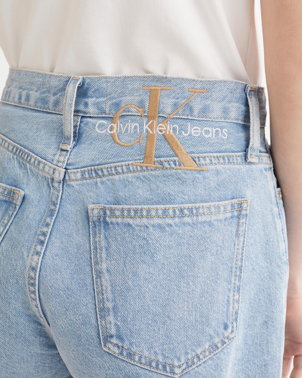 WASHED MID LENGTH FRAYED DENIM SHORTS, Denim Light, hi-res