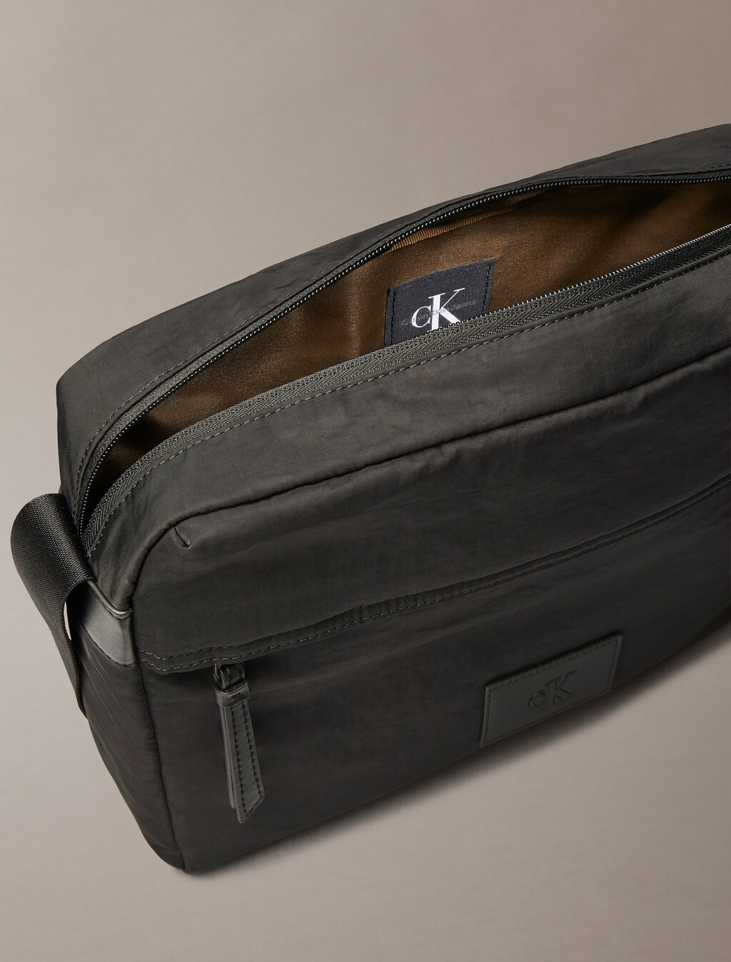 Crossbody Flight Bag, Black, hi-res