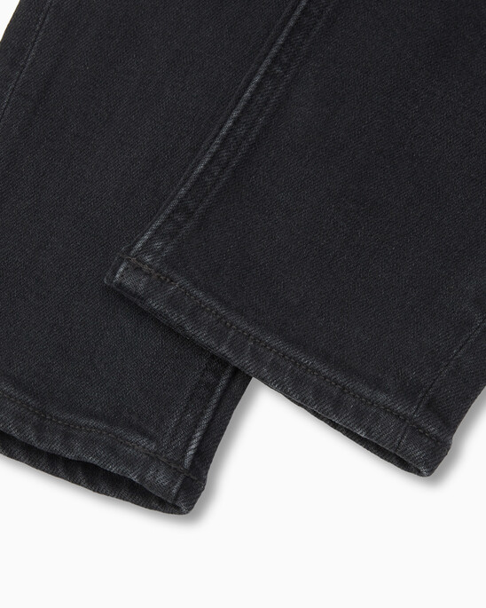 Core Body Fit Jeans