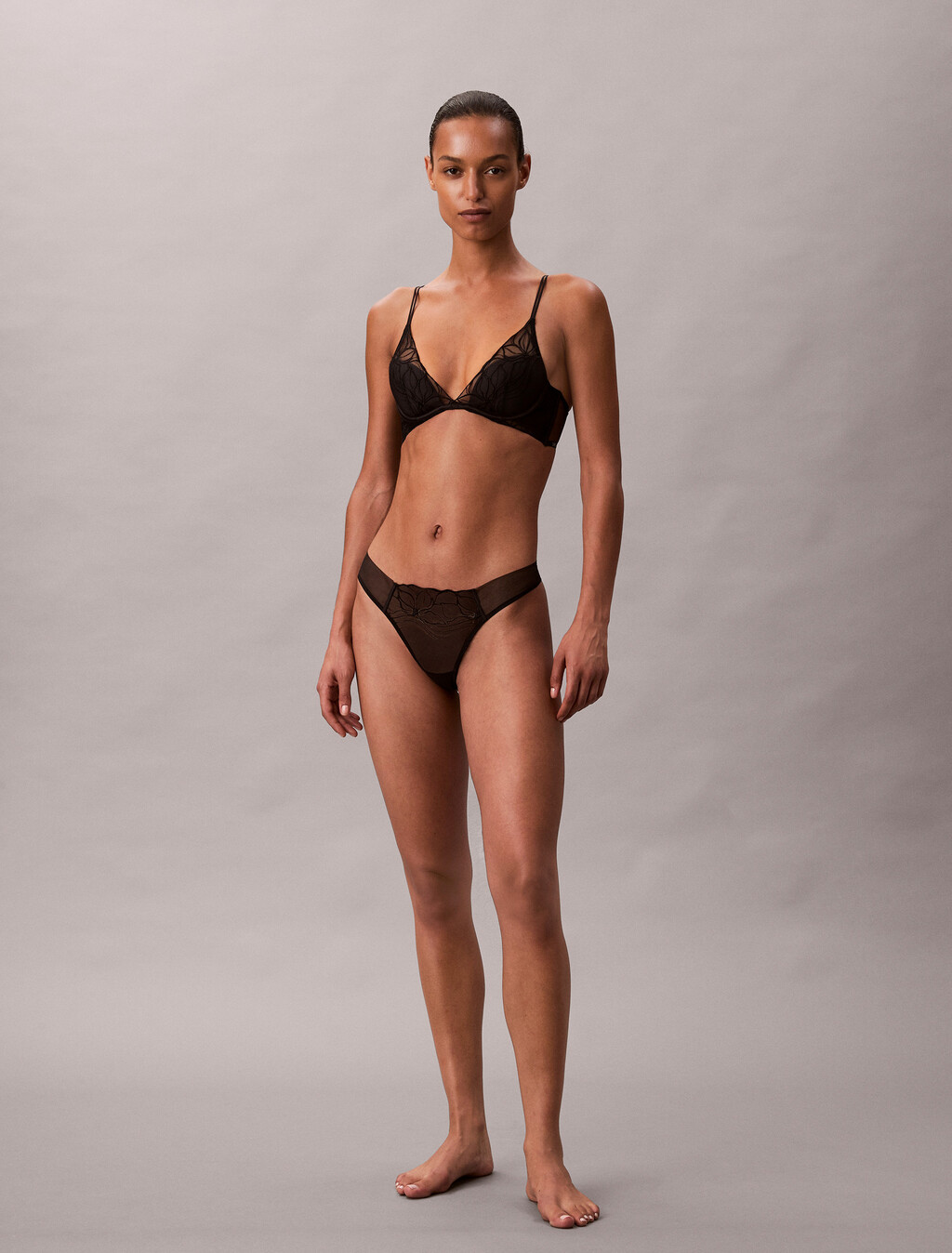 Lightly Lined Plunge Bra - CK Black Floral Lace, Black, hi-res