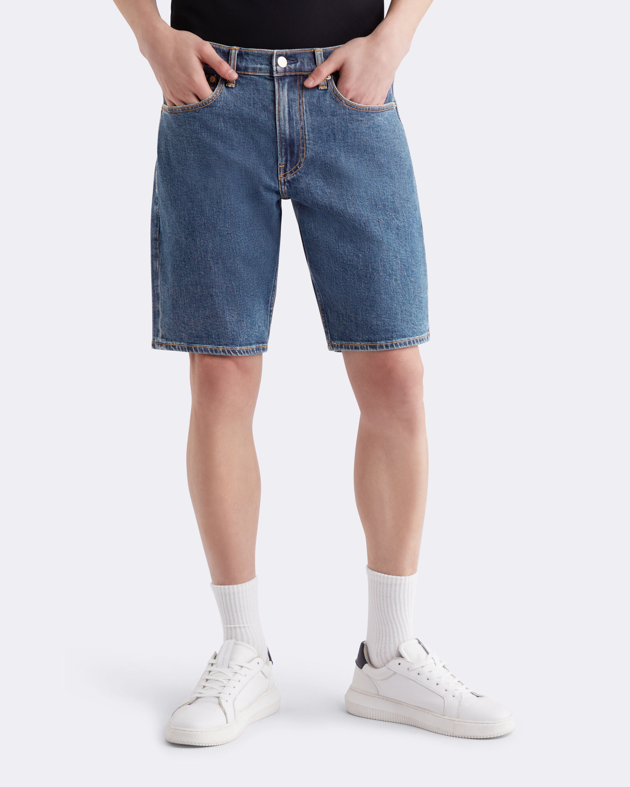 Calvin klein logo 2025 shorts