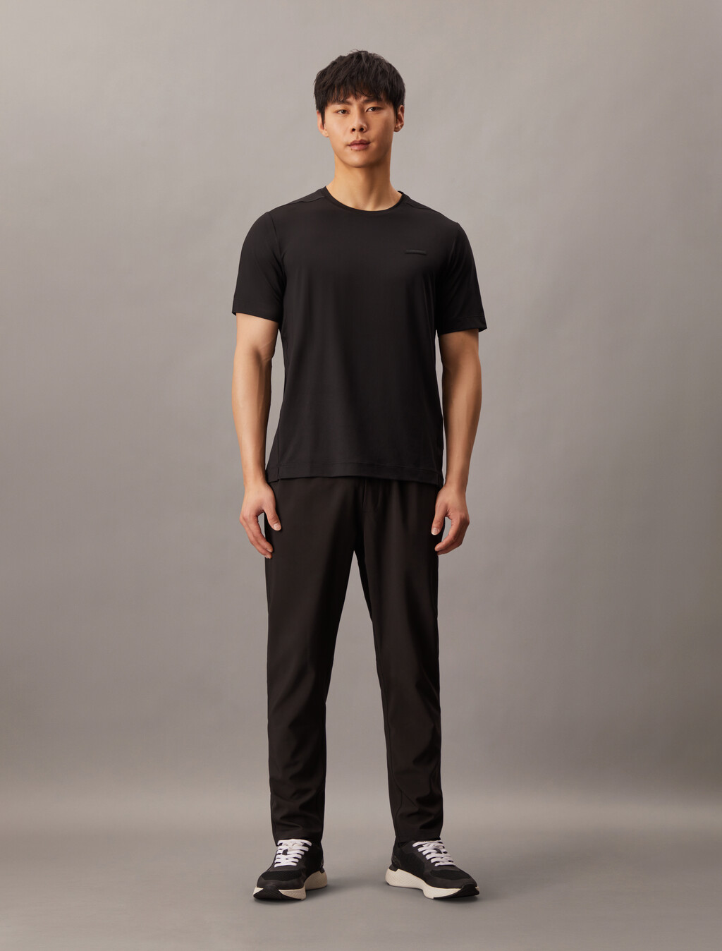 Essentials Lightweight Tee, Black, hi-res