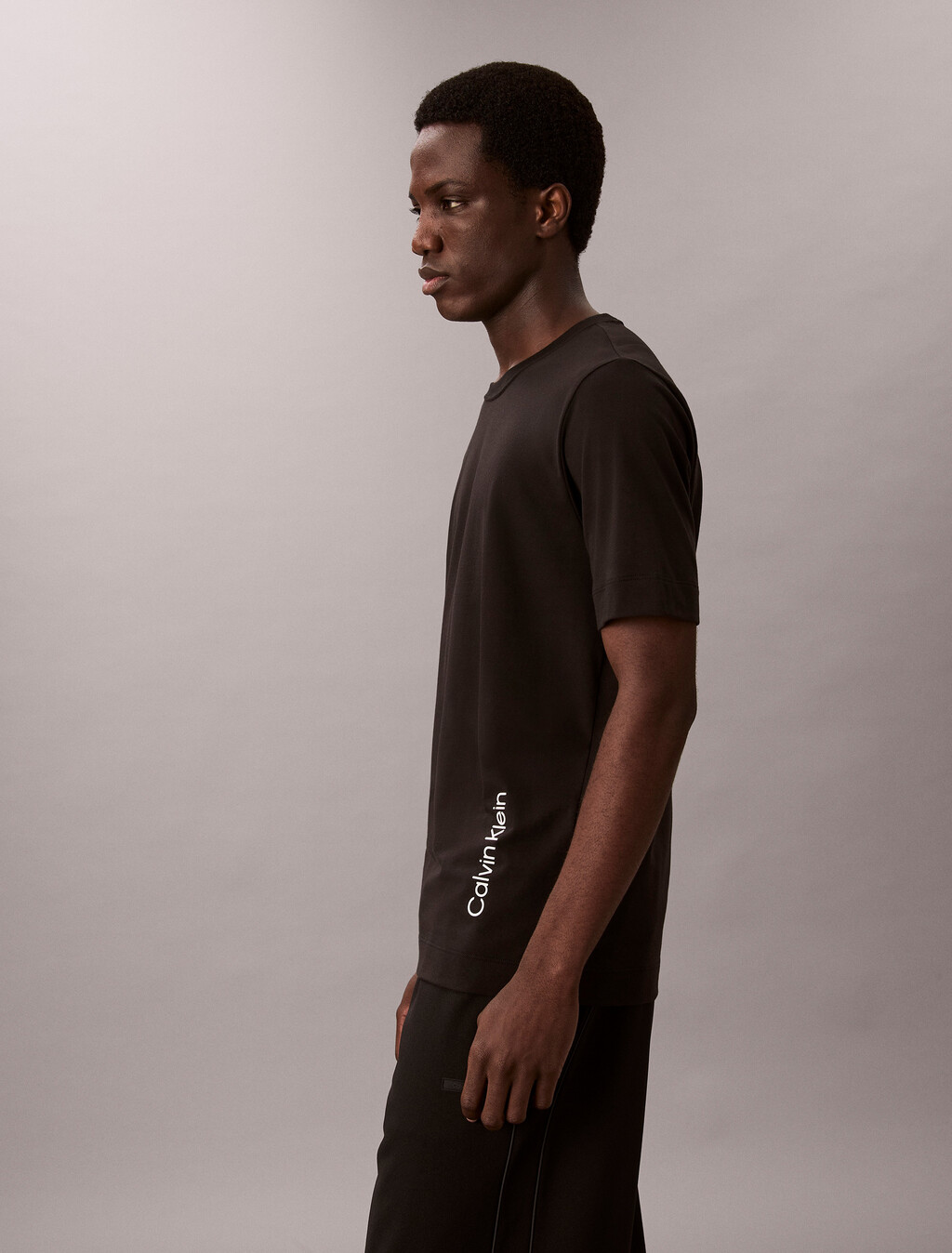 Icon Sport Vertical Logo Tee, Black, hi-res