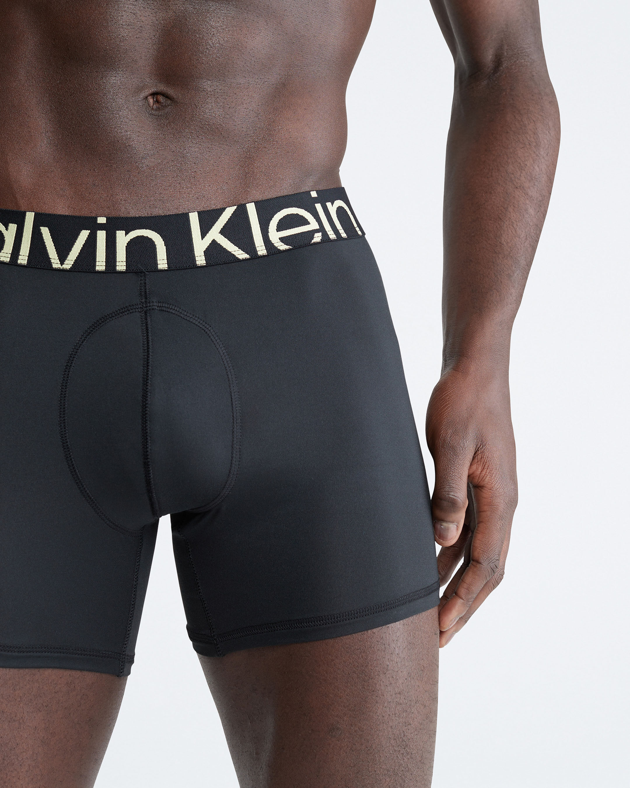 Red calvin shop klein boxers