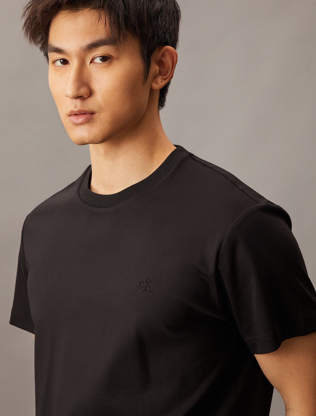 Embossed Monogram Slim Tee, Black, hi-res