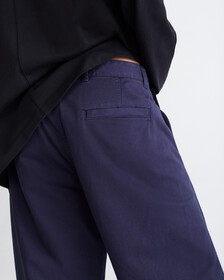 STANDARDS OVERDYED UTILITY CROPPED PANTS, NAVY BLAZER-411, hi-res