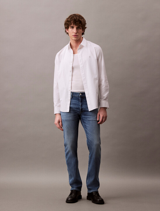 Straight Jeans