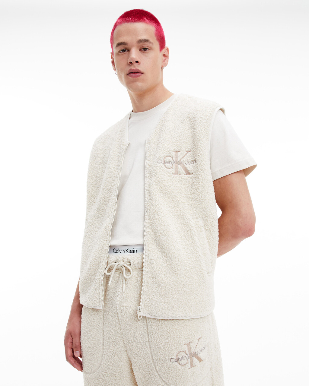 GENDERLESS MONOGRAM FLEECE VEST, Eggshell, hi-res