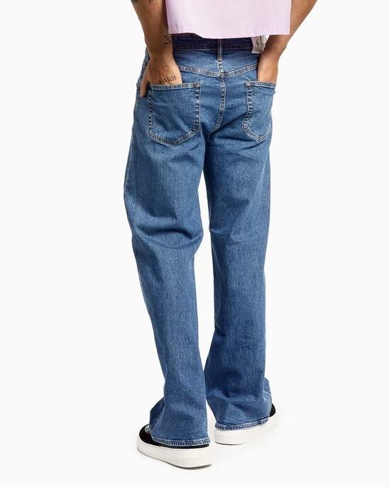 90s Loose Iconic Jeans