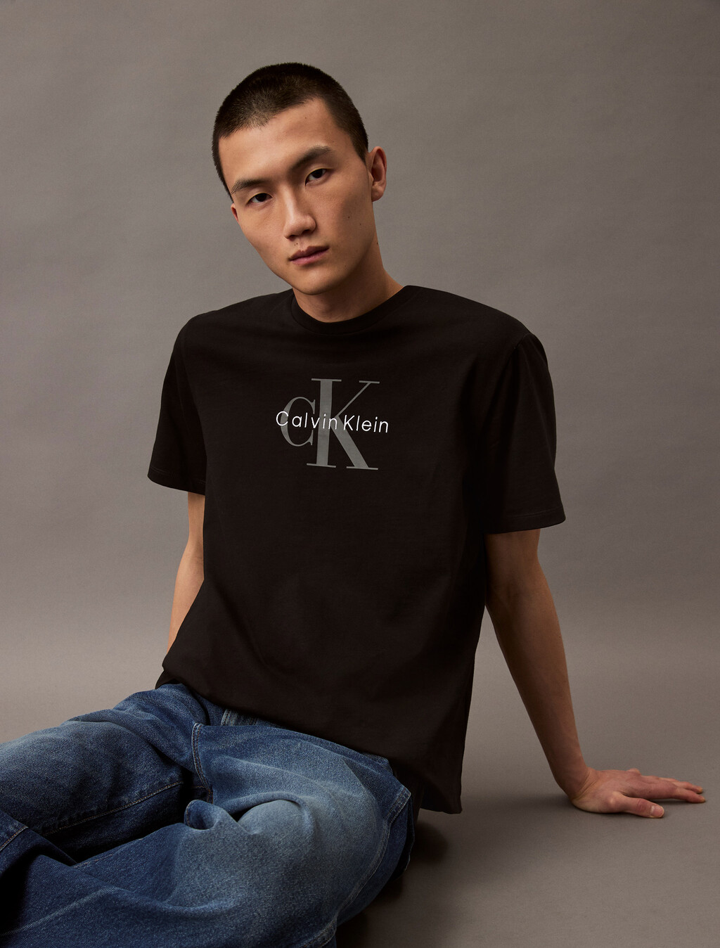 Monogram T-shirt, Black, hi-res