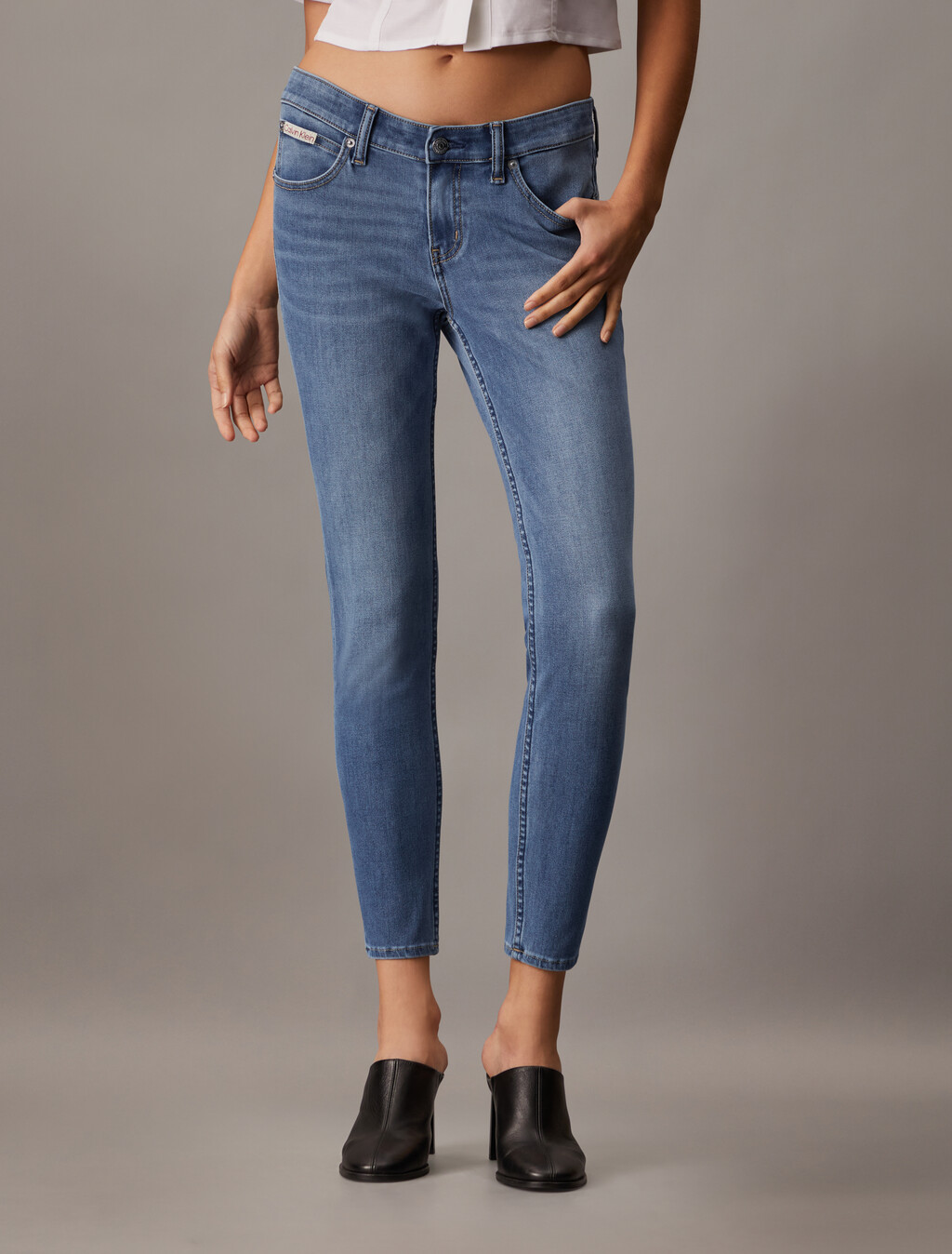 37.5 Bi-Stretch Body Ankle Jeans, Denim Medium, hi-res