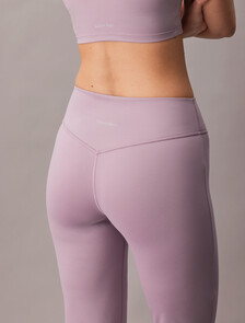 Quick-Dry Flared Gym Leggings, Coy Purple, hi-res