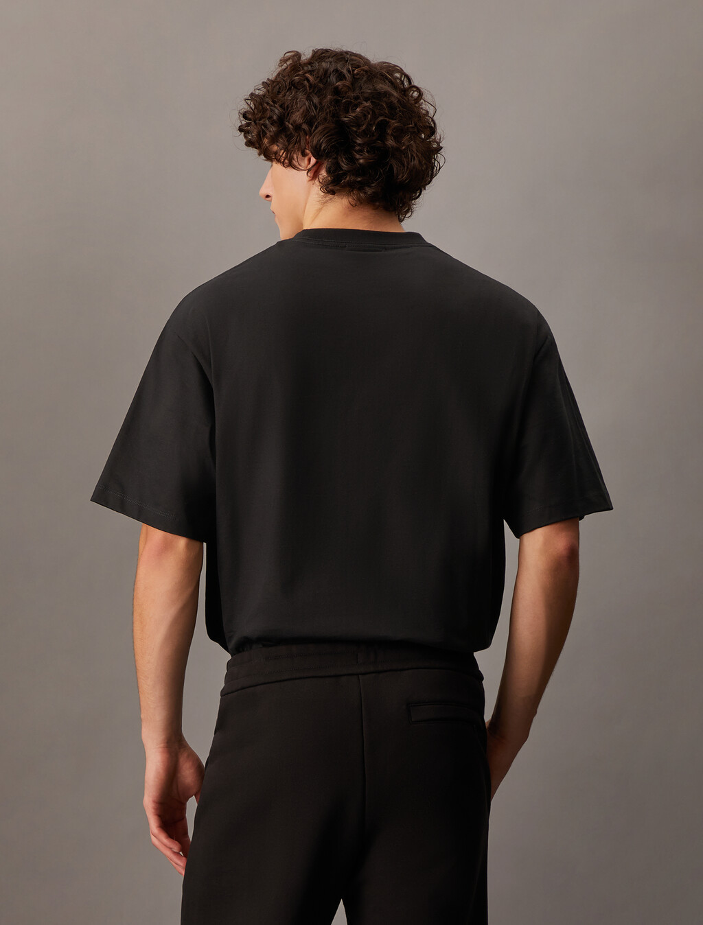 Monogram Regular Tee, Black, hi-res