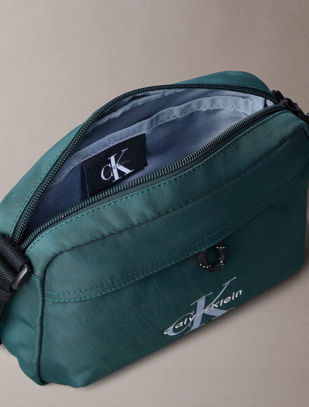 Bold Logo Nylon Camera Bag, Dark Teal, hi-res