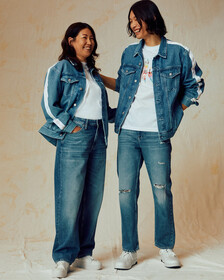 PRIDE LOGO TAPE DENIM TRUCKER JACKET, Denim Medium, hi-res