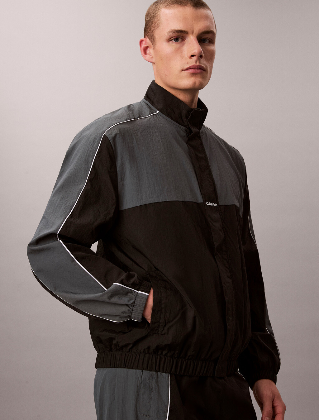 Water-Resistant Travel Windbreaker, Black / Turbulence, hi-res