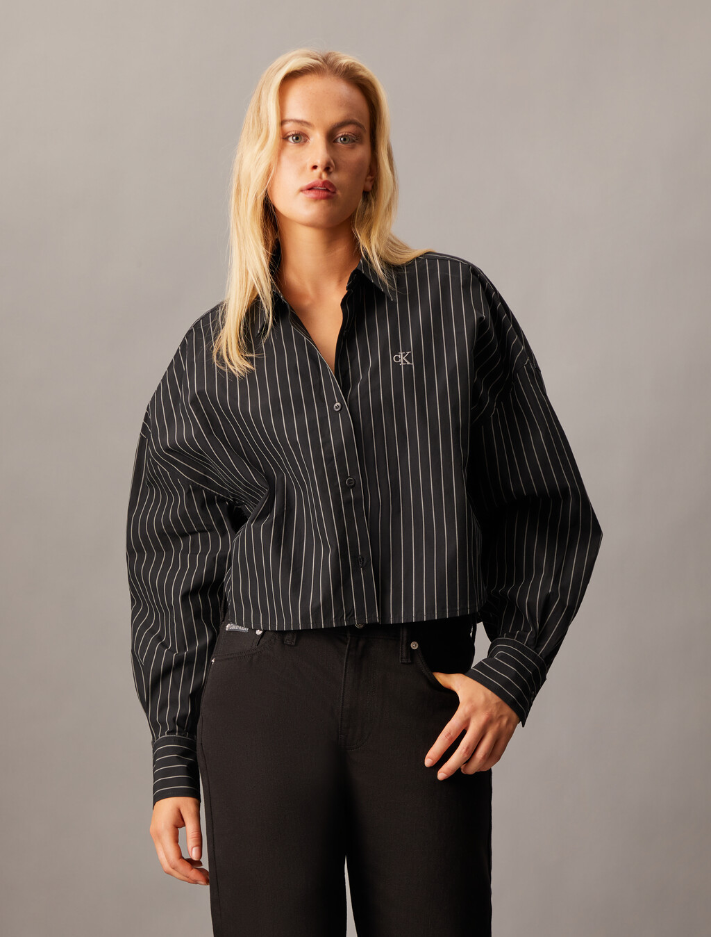 Cropped Stripe Shirt, Ck Black, hi-res