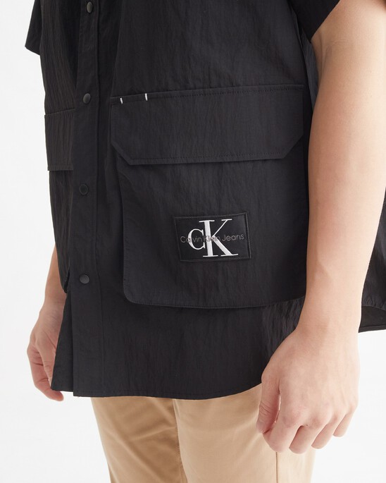 ICONIC UTILITY SHIRT