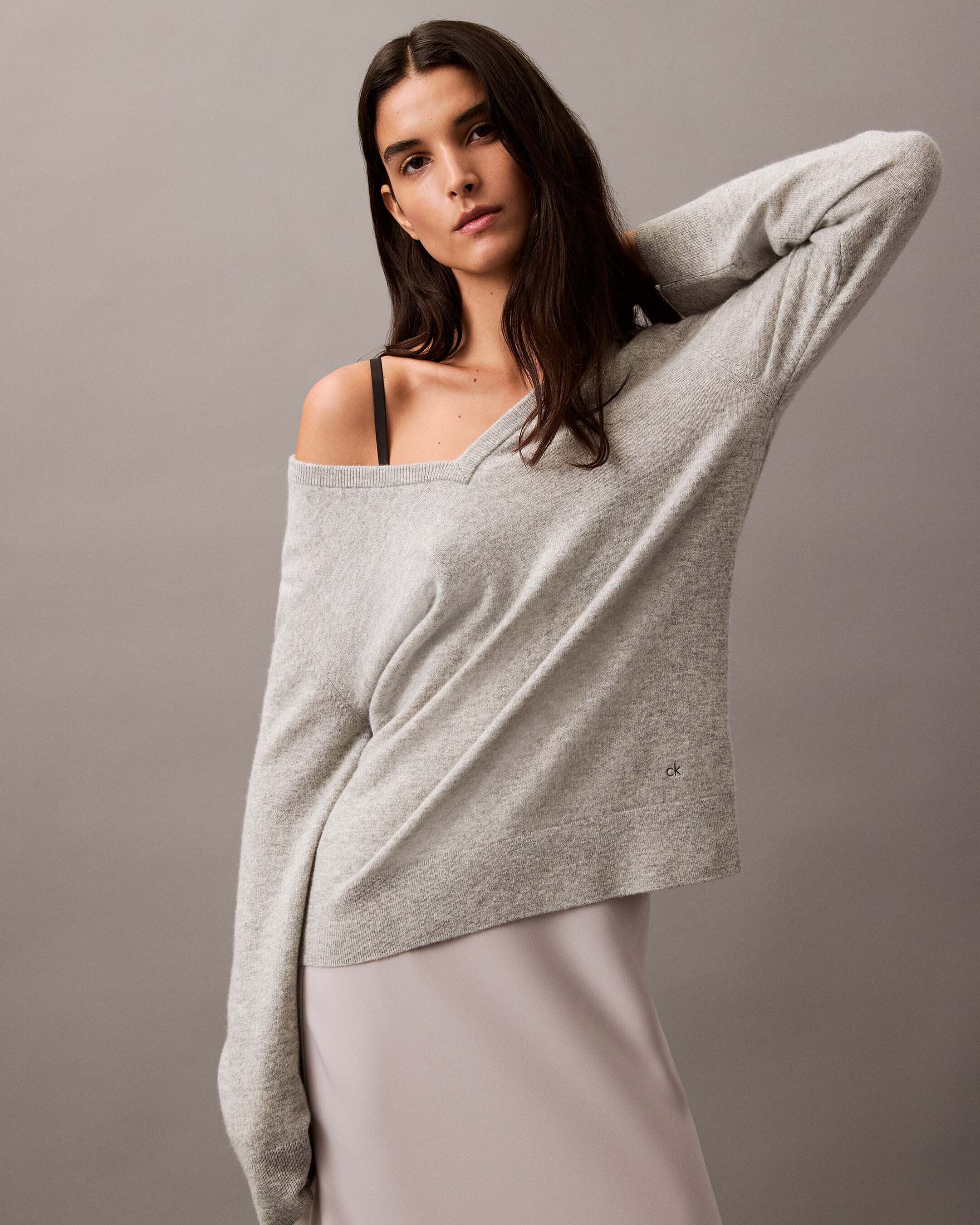 Ck v neck sweater online