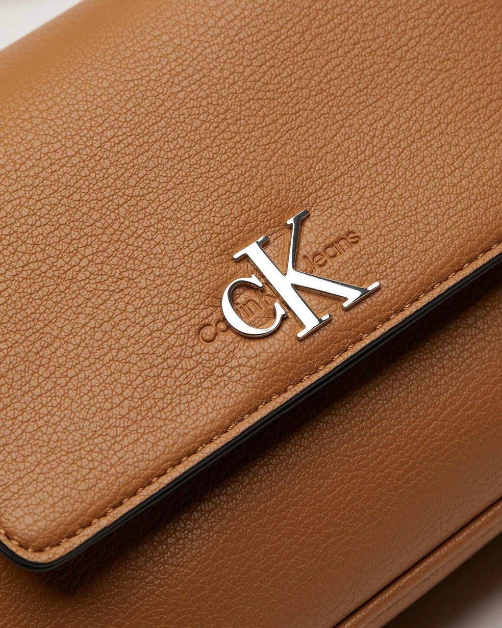 MINIMAL MONOGRAM FLAP CROSSBODY BAG, TIMELESS CAMEL, hi-res